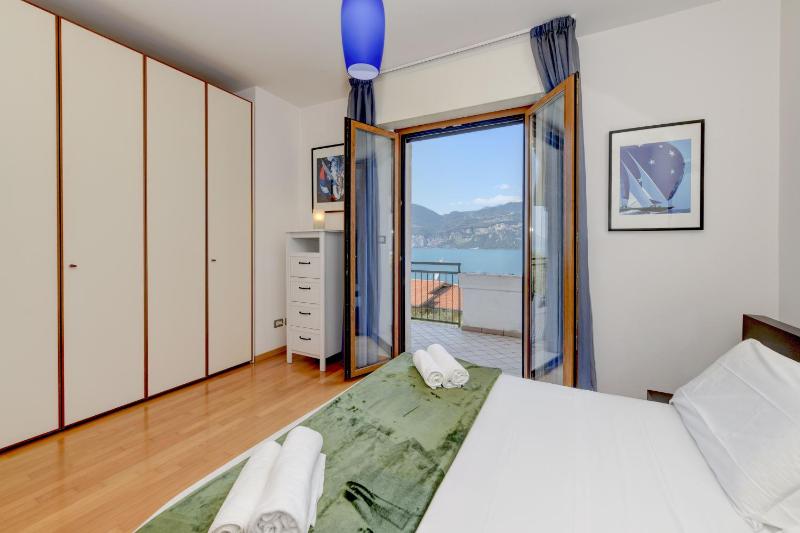 Villa Mimosa-Con piscina e vista lago