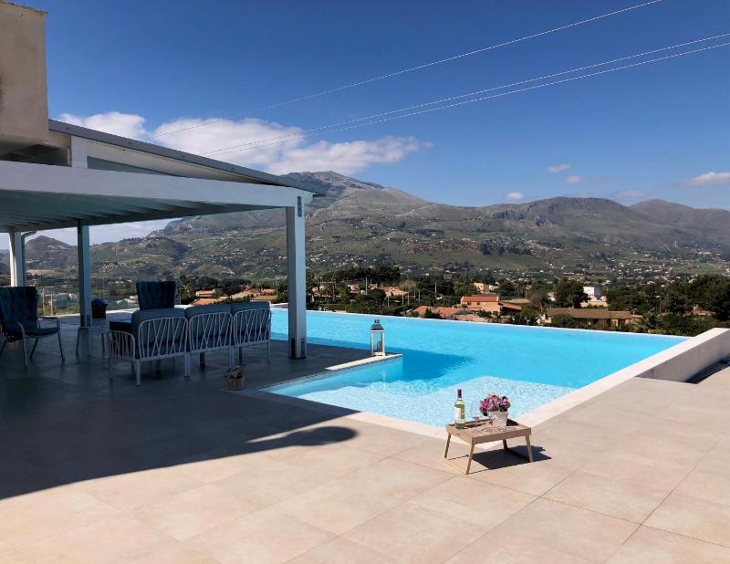 Villa MiraScopello