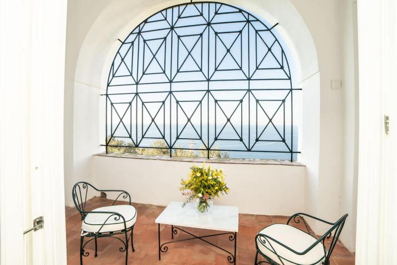 Villa Murat Historic Residence with Heated Pool and Còncierge by Feeling Italy