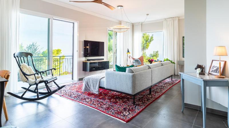 VILLA NEL BLU 8, Emma Villas