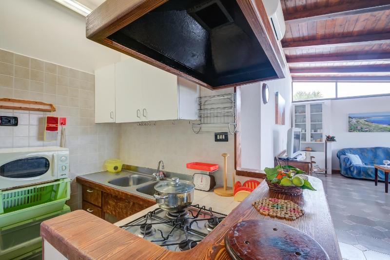 Villa Oasi al mare near the sea with pool - Happy Rentals