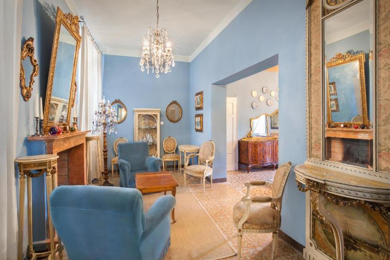 Villa Oleandra with Pool up to 12 People