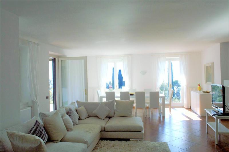 Villa Oliva