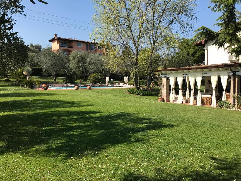 Villa Oliveto