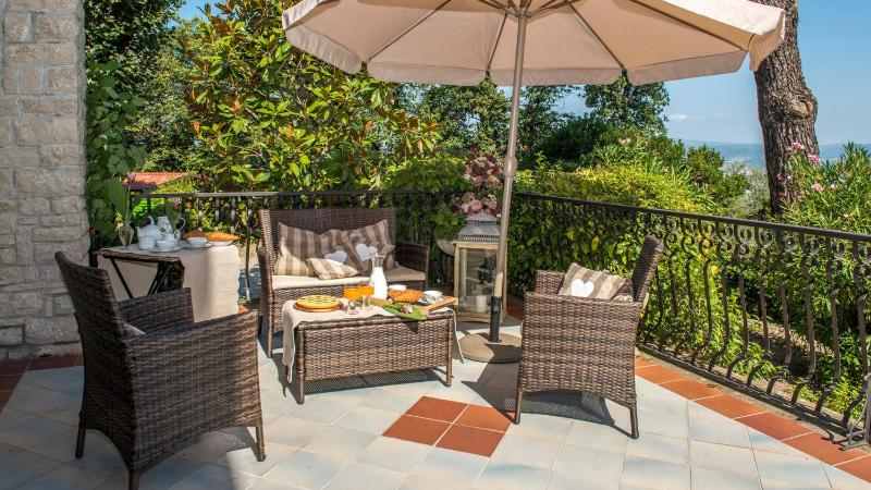 Villa Ombrosa 8, Emma Villas