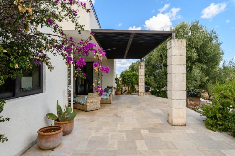 Villa Opale con piscina by Wonderful Italy