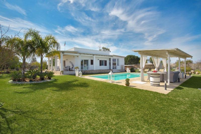 Villa Padangi by Perle di Puglia