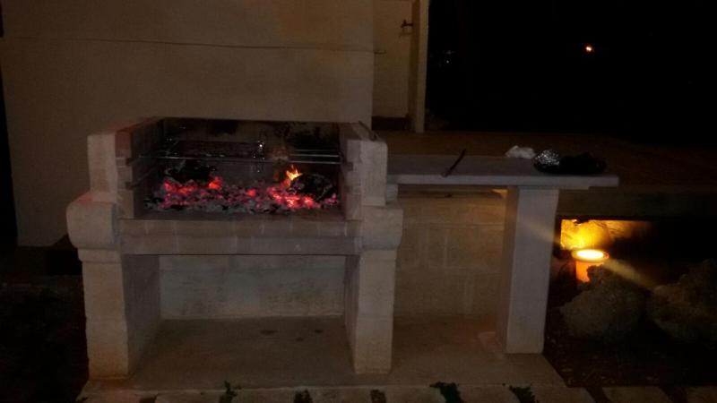 Villa panoramica con piscina