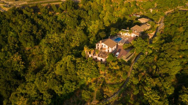 VILLA PANORAMICA DELL'ETNA