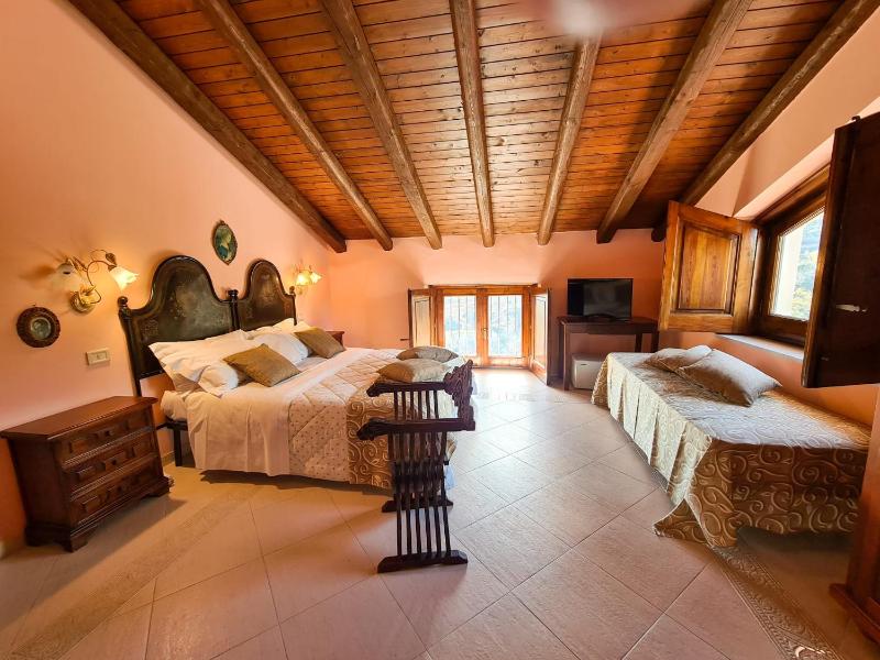 VILLA PANORAMICA DELL'ETNA