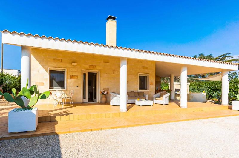 Villa Peppe by Villa Plus