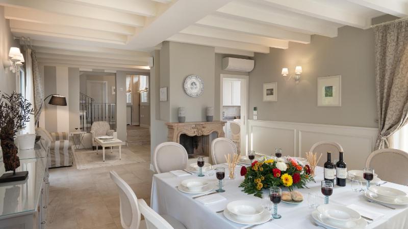 VILLA PERGOLA 8, Emma Villas