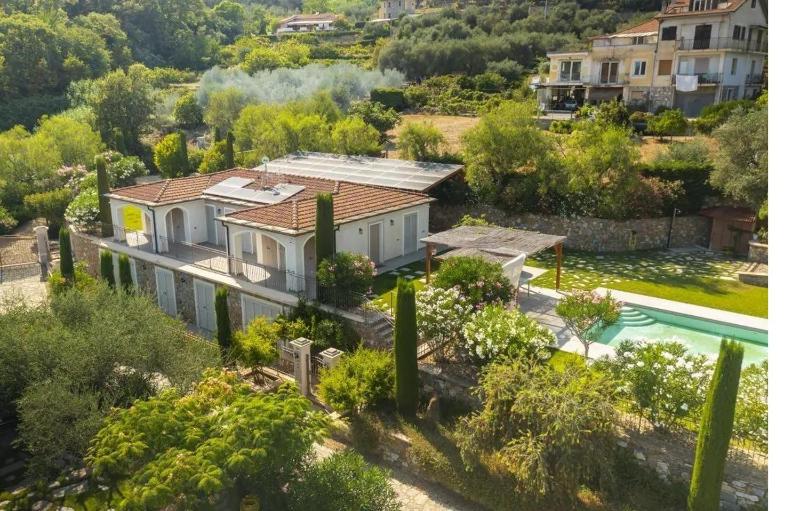 Villa Petra