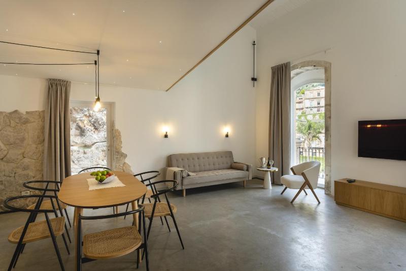 Villa Petra - IsulaTravel