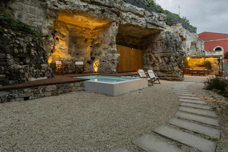 Villa Petra - IsulaTravel