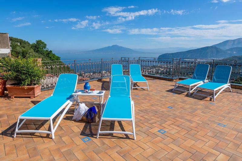 Villa Pietraluna
