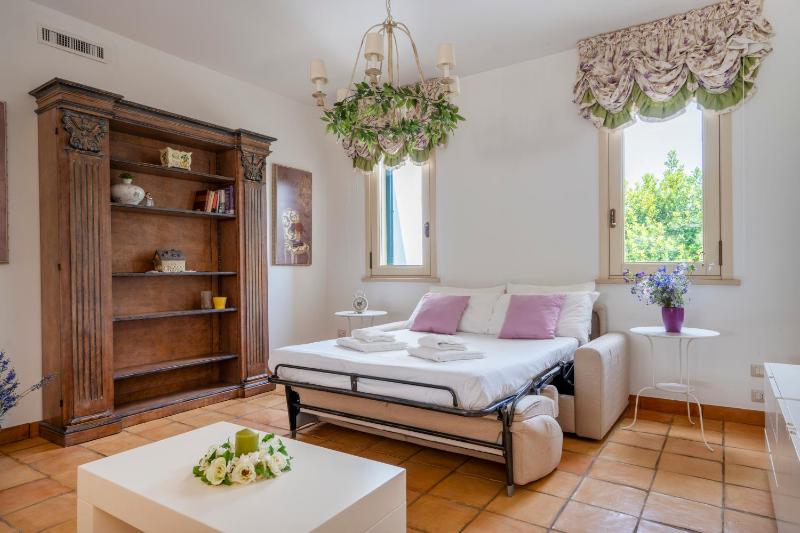 Villa Poggio Verde with pool - Exclusive Retreat