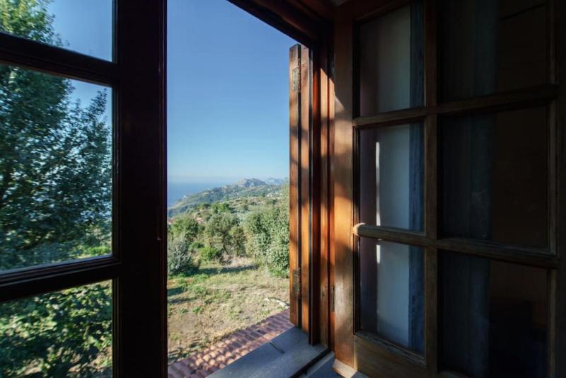 Villa Prima Italy with private pool and spectacular views