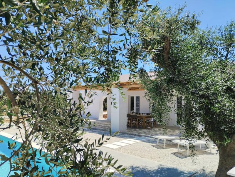 Villa Pupetta Ostuni 4 bedrooms 4 bathrooms - swimming pool