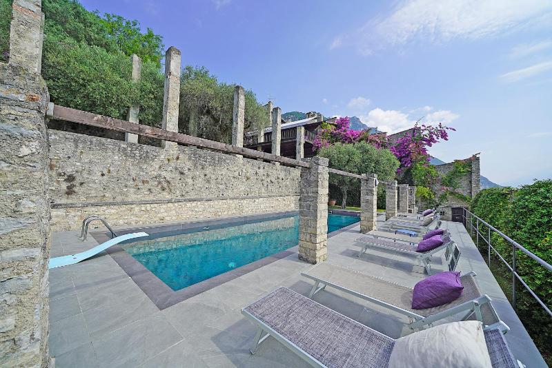 Villa Rachele: stunning luxury villa in centre Gargnano with private pool and breathtaking views