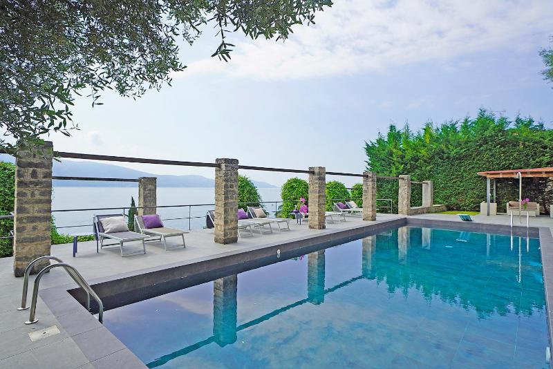Villa Rachele: stunning luxury villa in centre Gargnano with private pool and breathtaking views