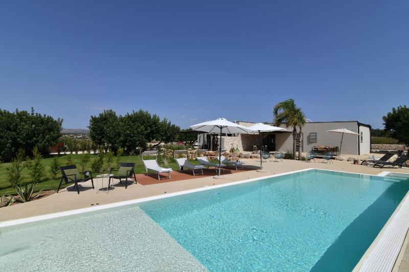 VILLA RARIKI