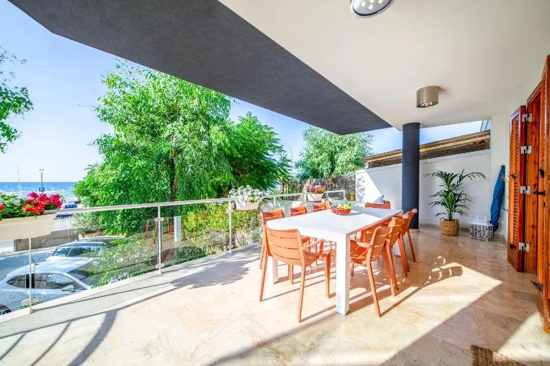 Marina Beach Apartments