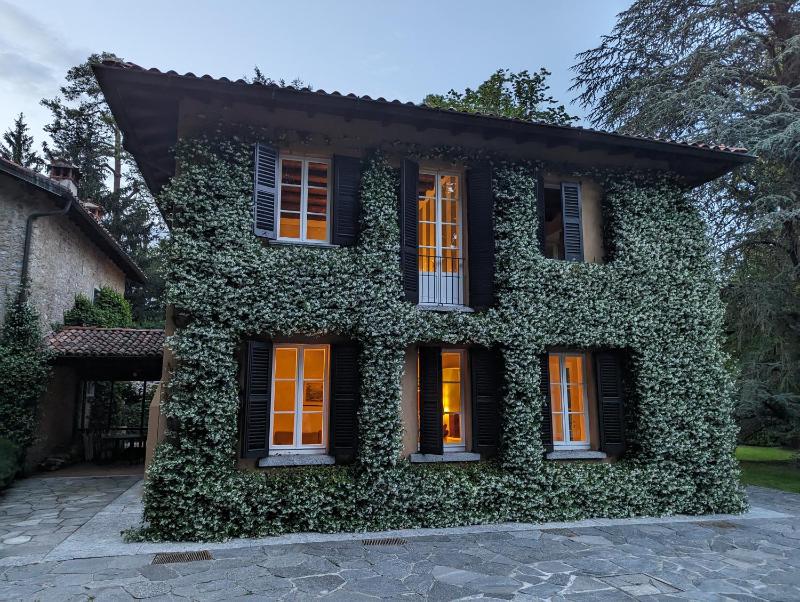 Villa Riva Bellagio with Pool & Garden by Rent All Como
