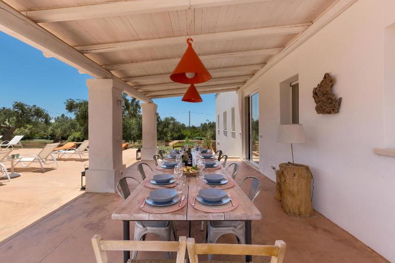 Villa Rosalore' by Perle di Puglia