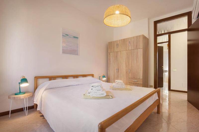 Villa Rose With Pool