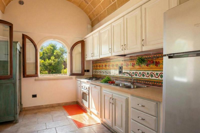 Villa Salentina With Garden And Pool - Happy Rentals