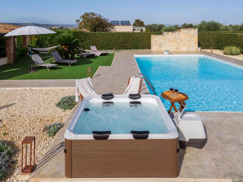 Villa Sambucia - Sicilian Charm, Entirely Private