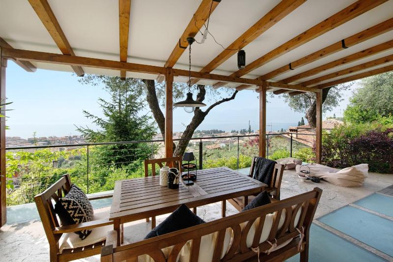 Villa Savi Lake View and Pool