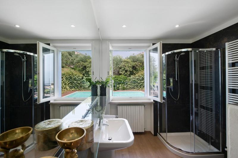 Villa Savi Lake View and Pool