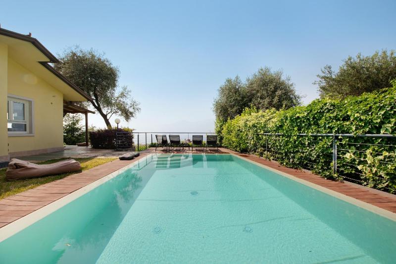Villa Savi Lake View and Pool