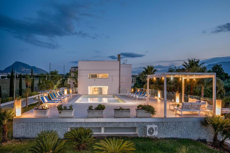 Villa Sikelia