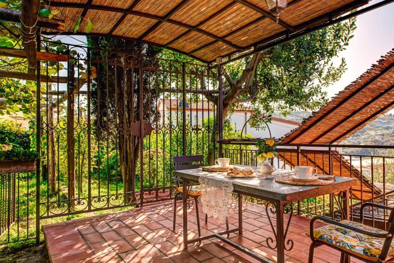 Villa Sorrentina With Panoramic Terrace