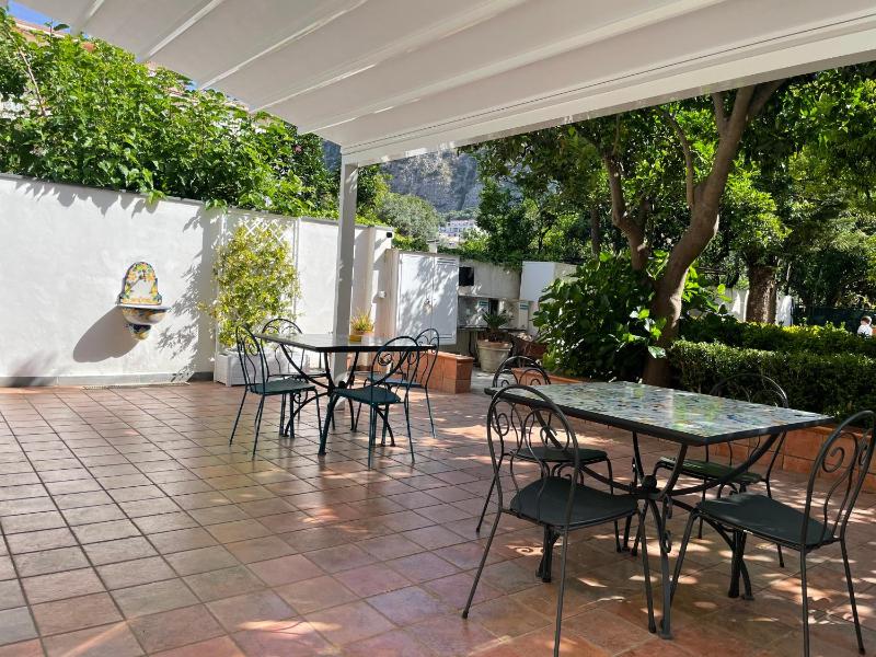 Villa Spring