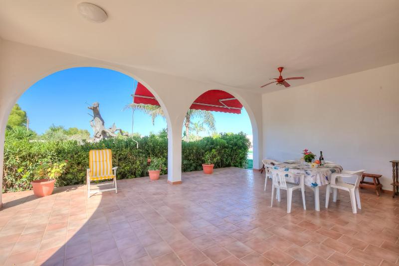 Villa Strea With Pool - Happy Rentals