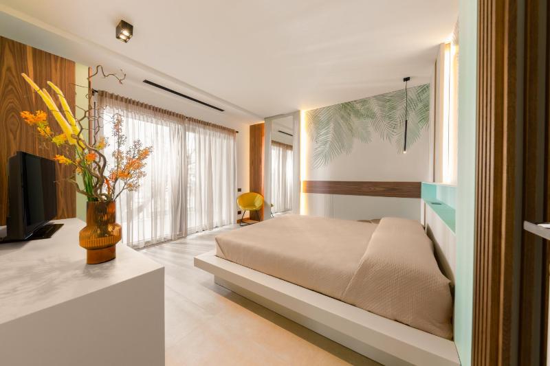 Villa THE ONE - ZAvillas - up to 14 people