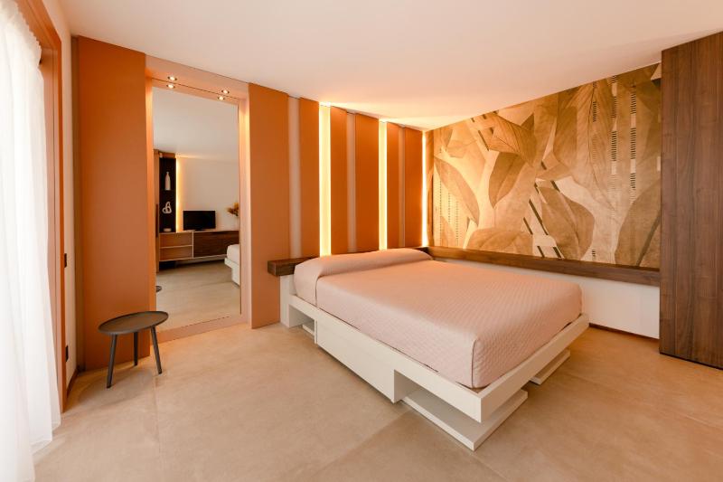 Villa THE ONE - ZAvillas - up to 14 people
