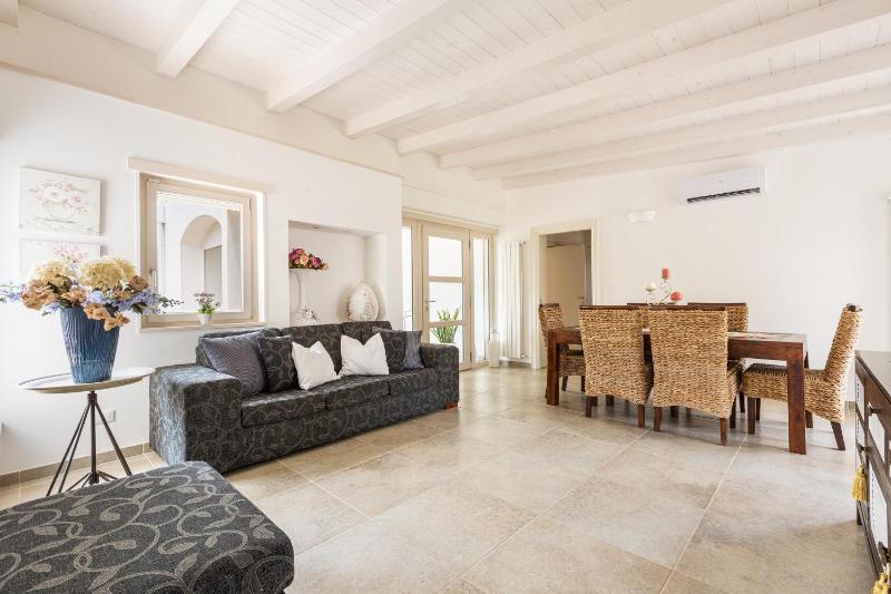 Villa Theros by Perle di Puglia