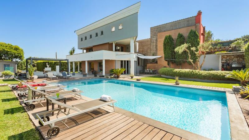 VILLA TIBERIO 6&2, Emma Villas