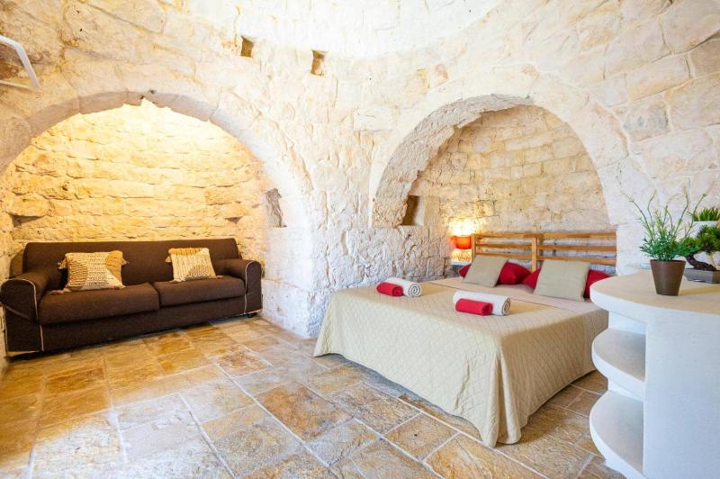 Villa Trullo Lofino by Villa Plus