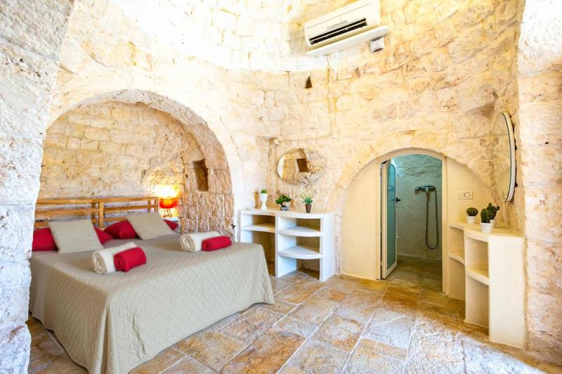 Villa Trullo Lofino by Villa Plus