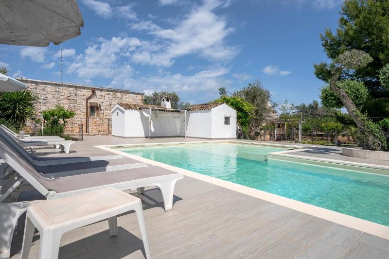Villa Trullo Ulivo with pool