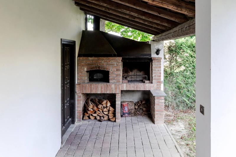 Villa Valleggia with pool