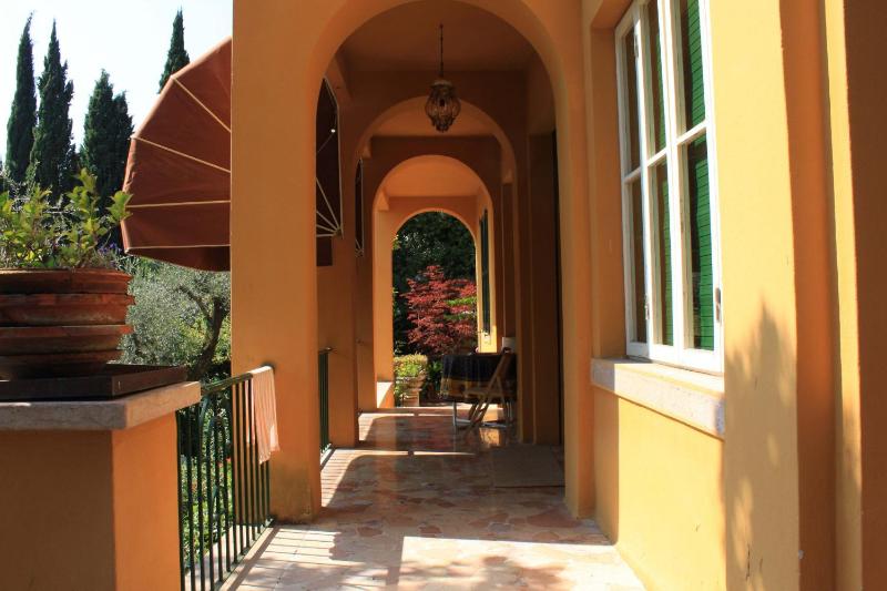 Villa Vibe Luce, beautiful period villa with private pool and lake view