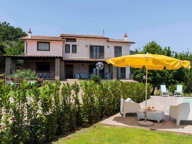 Villa Villa Bougainvillea by Interhome