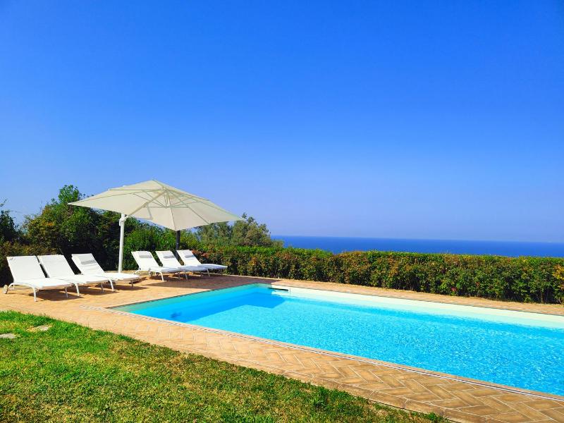 Villa Villacolle by BarbarHouse